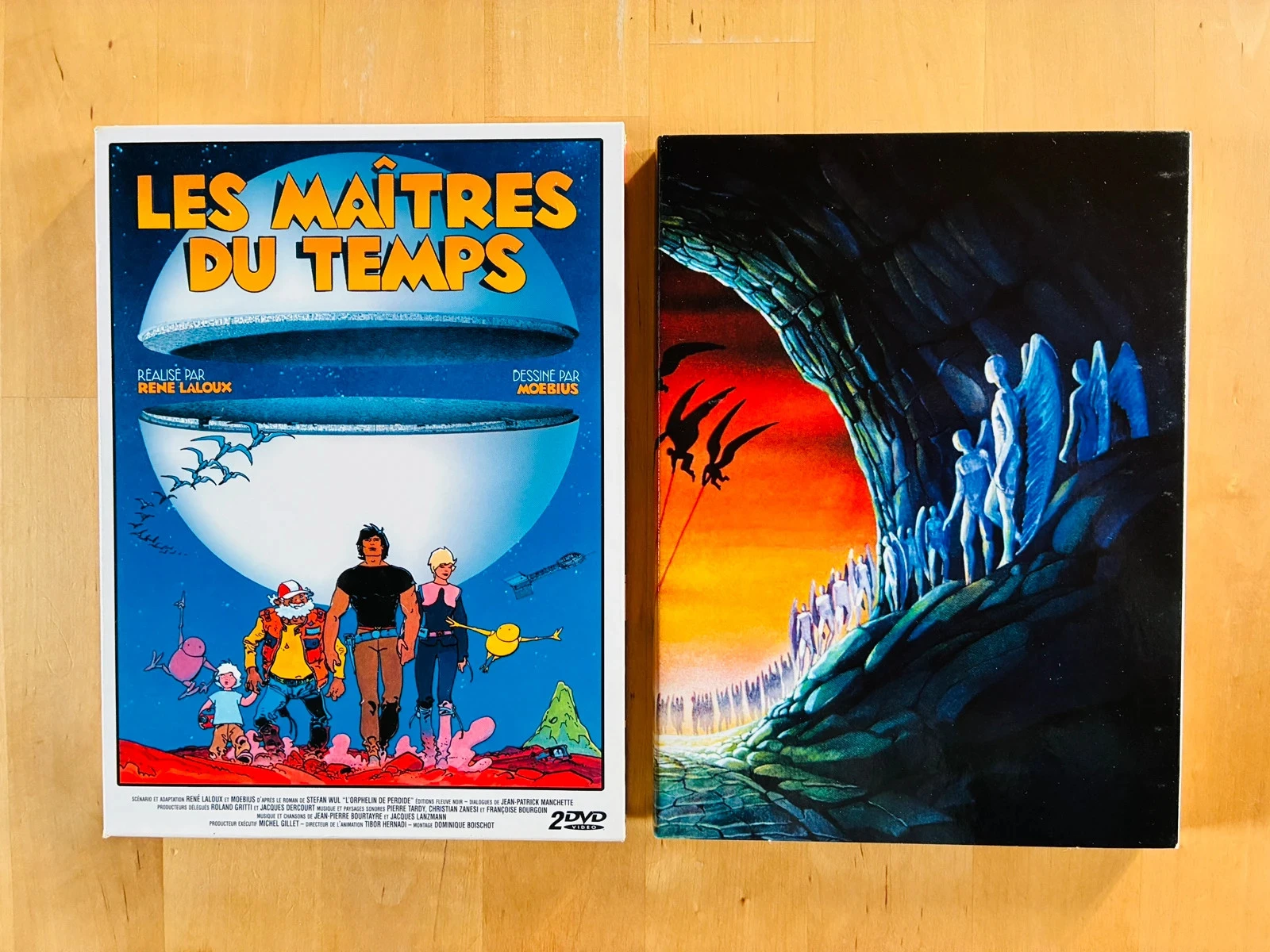 Coffret 2 DVD Les Maîtres du Temps edições de colecionador. – photo 3